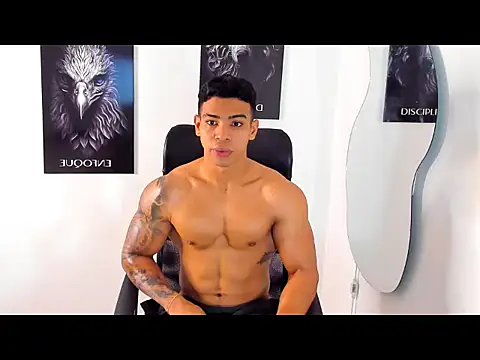 Snapshot of Andrew_wolf7 chatting on 02/11/25, 02:24 Andrew wolf7 online show from 02/11/25, 02:24