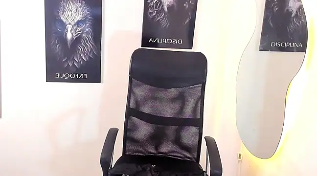 Snapshot of Andrew_wolf7 chatting on 02/20/25, 12:52 Andrew wolf7 online show from 02/20/25, 12:52