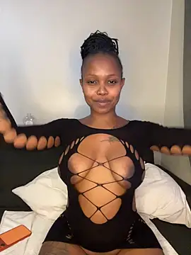 Snapshot of InkLady444 chatting on 03/04/26, 12:22 InkLady444 online show from 03/04/26, 12:22