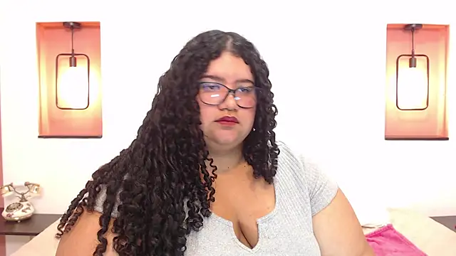 Snapshot of Miley_Collins chatting on 01/03/25, 11:23 Miley Collins online show from 01/03/25, 11:23