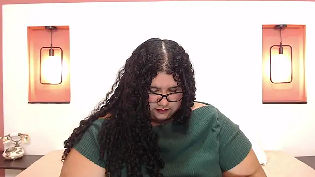 Snapshot of Miley_Collins chatting on 01/07/25, 09:46 Miley Collins online show from 01/07/25, 09:46