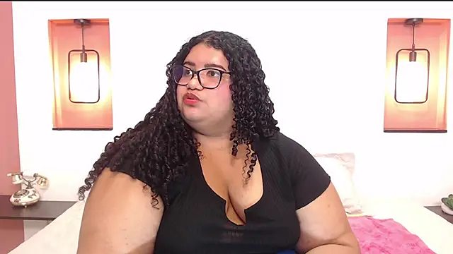 Snapshot of Miley_Collins chatting on 03/01/25, 02:59 Miley Collins online show from 03/01/25, 02:59