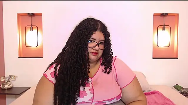 Snapshot of Miley_Collins chatting on 03/13/25, 06:01 Miley Collins online show from 03/13/25, 06:01