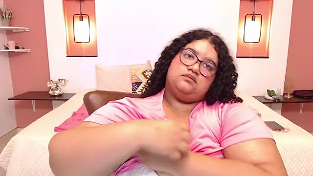 Snapshot of Miley_Collins chatting on 03/22/25, 07:31 Miley Collins online show from 03/22/25, 07:31