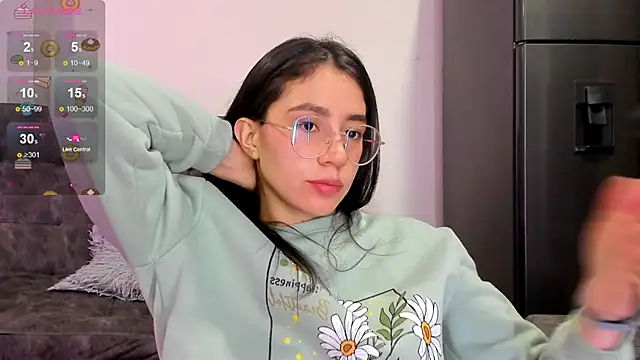 emmadiaz1 online show from 12/23/24, 02:13