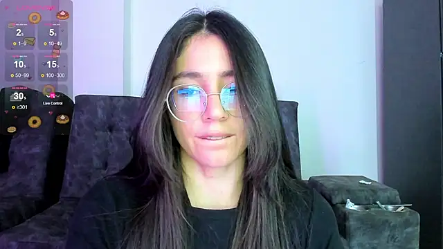 emmadiaz1 online show from 01/07/25, 01:49