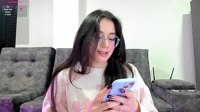 emmadiaz1 online show from 09/26/25, 02:48