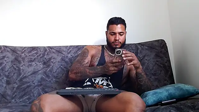 Snapshot of Exotic_tatto27121 chatting on 12/07/24, 08:16 Exotic tatto27121 online show from 12/07/24, 08:16