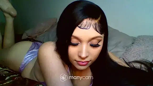 Snapshot of bambibarbi chatting on 01/04/25, 02:35 bambibarbi online show from 01/04/25, 02:35