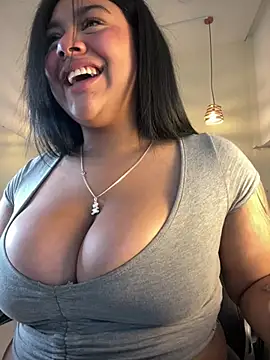 Snapshot of _Dulcinea_1 chatting on 04/26/26, 03:15 Dulcinea 1 online show from 04/26/26, 03:15