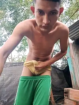 Valentinacuc online show from 12/18/25, 11:27