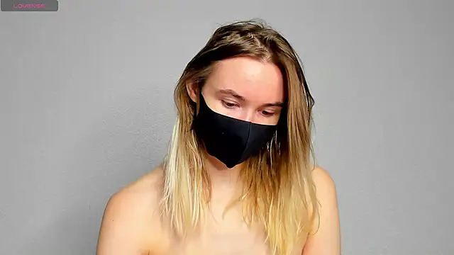 DaisyWildes online show from 12/21/24, 05:40