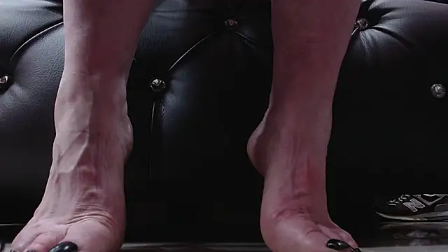 Luciana Ass online show from 02/17/25, 08:47