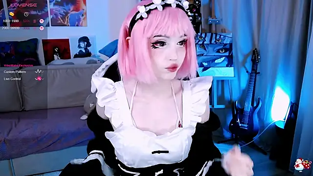 Snapshot of _Sparkland_ chatting on 09/08/25, 07:02 Sparkland online show from 09/08/25, 07:02