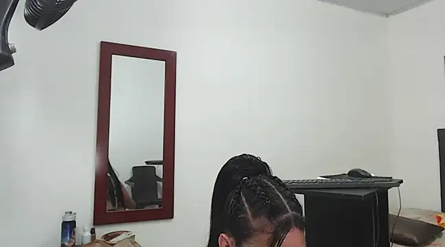 eloisaath online show from 01/23/25, 04:15