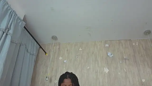 Alexa roussee online show from 11/22/25, 01:54