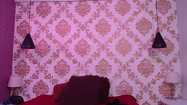 Dafne huges online show from 12/18/24, 12:29