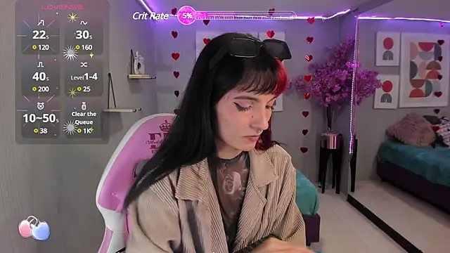 Dafne huges online show from 02/26/25, 07:38