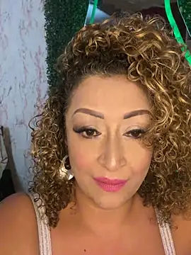 Snapshot of Katti_Barrera chatting on 03/09/26, 11:53 Katti Barrera online show from 03/09/26, 11:53