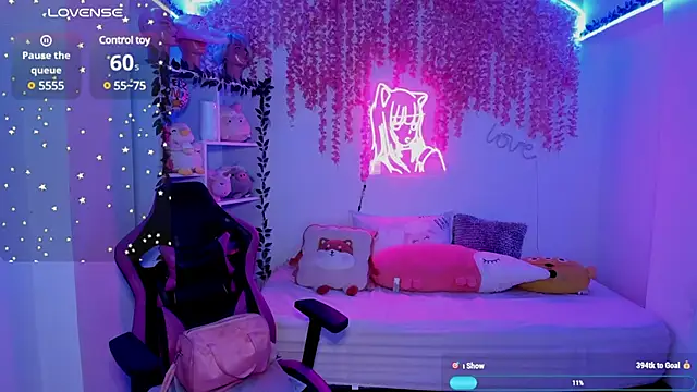 cat kitty18  online show from 01/16/25, 12:45