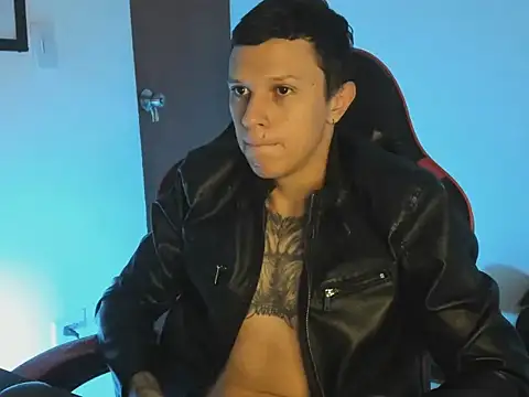 Snapshot of goodboy69l chatting on 07/11/26, 12:08 goodboy69l online show from 07/11/26, 12:08