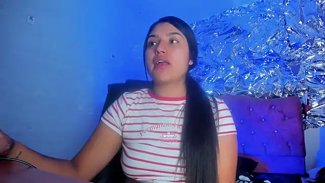 SarahStones online show from 02/16/26, 06:42