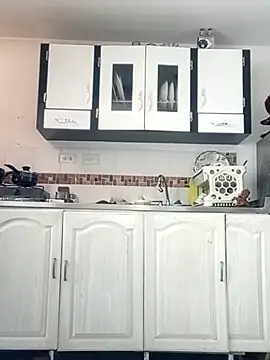 Madisonpalacio online show from 02/13/25, 08:13