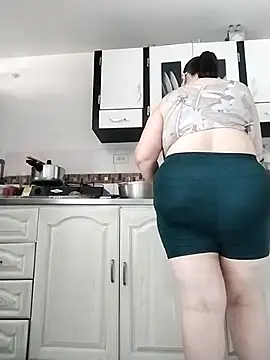 Madisonpalacio online show from 10/05/25, 01:53