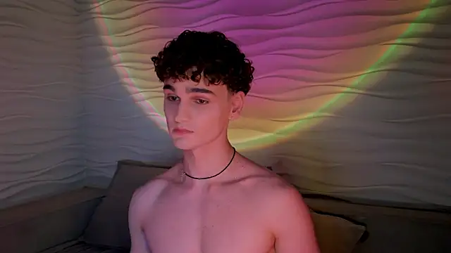 Snapshot of adam_21cm__ chatting on 03/06/25, 04:17 adam 21cm online show from 03/06/25, 04:17