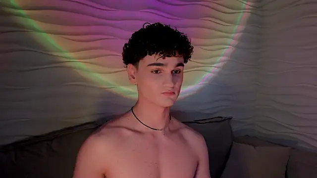 Snapshot of adam_21cm__ chatting on 03/20/25, 04:31 adam 21cm online show from 03/20/25, 04:31