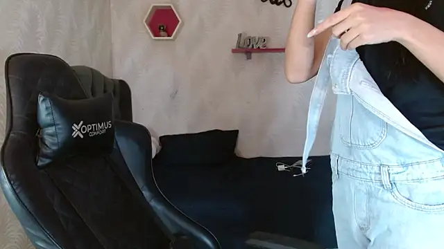 andy bell x online show from 09/24/25, 05:11