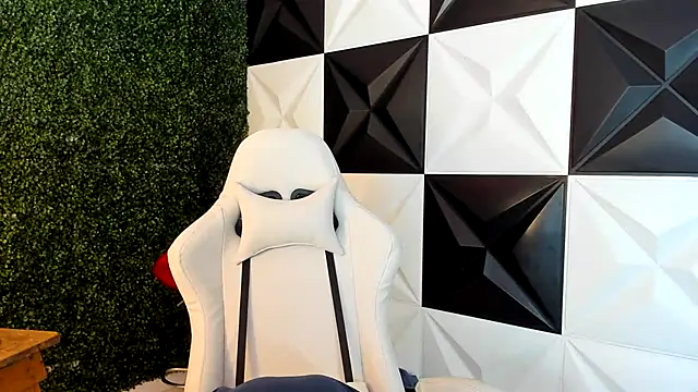 andy bell x online show from 10/29/25, 05:20