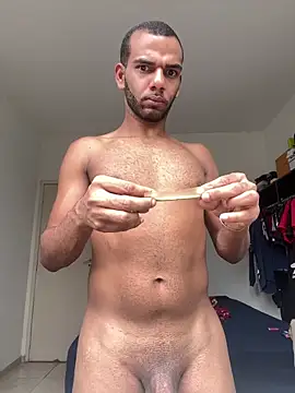 Snapshot of noahmarins chatting on 12/29/24, 02:10 noahmarins online show from 12/29/24, 02:10