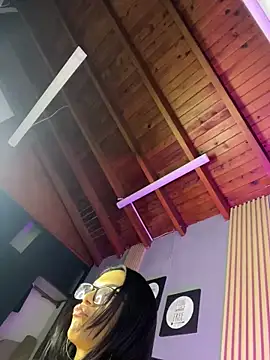 Snapshot of elolotero chatting on 02/05/25, 09:15 elolotero online show from 02/05/25, 09:15