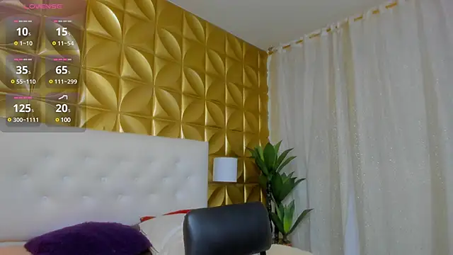 Sara-Smith- online show from 02/18/25, 12:06