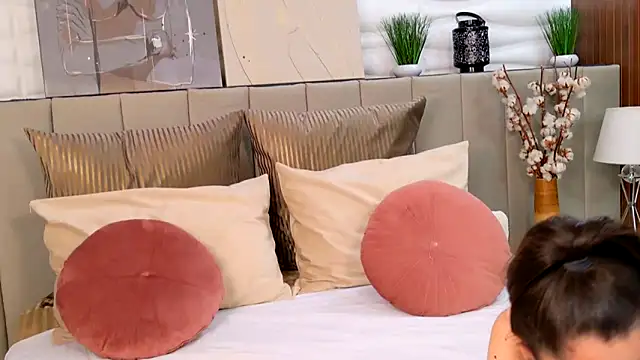 Snapshot of AvaLanne_ chatting on 01/16/25, 07:31 AvaLanne online show from 01/16/25, 07:31