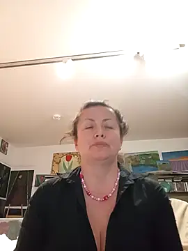 MariaAnaSunshine online show from 09/26/25, 11:20