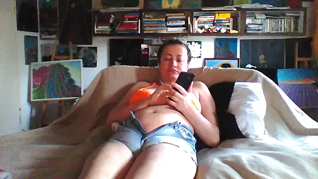 Snapshot of MariaAnaSunshine chatting on 03/05/26, 06:09 MariaAnaSunshine online show from 03/05/26, 06:09