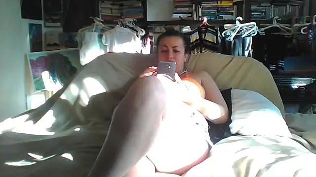 Snapshot of MariaAnaSunshine chatting on 03/06/26, 07:49 MariaAnaSunshine online show from 03/06/26, 07:49