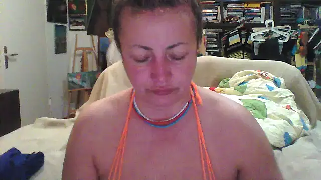 Snapshot of MariaAnaSunshine chatting on 03/20/26, 06:35 MariaAnaSunshine online show from 03/20/26, 06:35