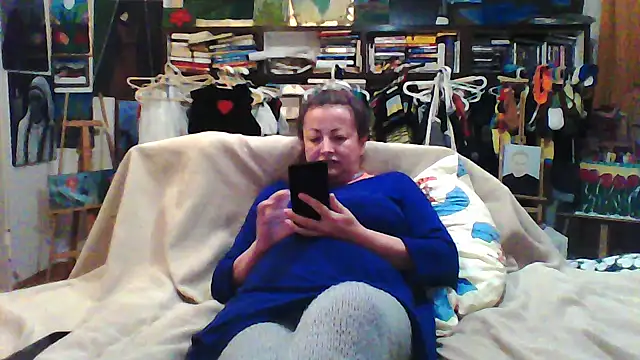 Snapshot of MariaAnaSunshine chatting on 03/26/26, 06:13 MariaAnaSunshine online show from 03/26/26, 06:13
