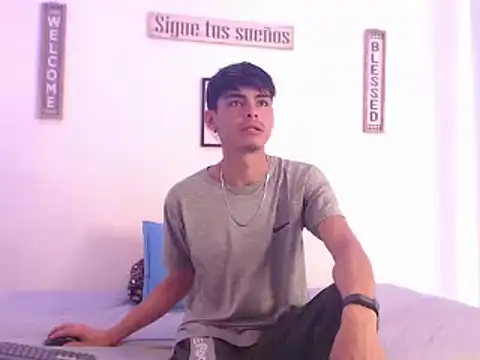 harrytomson 1 online show from 12/27/24, 07:14