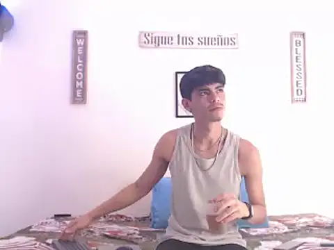 harrytomson 1 online show from 01/14/25, 01:49