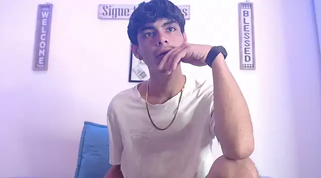 harrytomson 1 online show from 02/18/25, 08:16