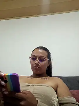 Fantasy-gil online show from 03/05/25, 08:21