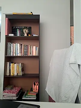 Fantasy-gil online show from 09/16/25, 08:43