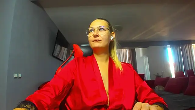 sugar mayy online show from 10/20/25, 08:15