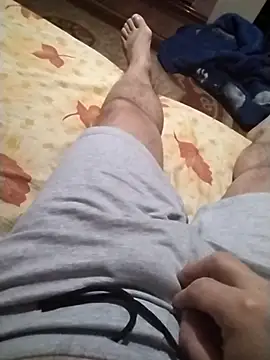 Snapshot of nudistu021 chatting on 11/26/25, 07:37 nudistu021 online show from 11/26/25, 07:37