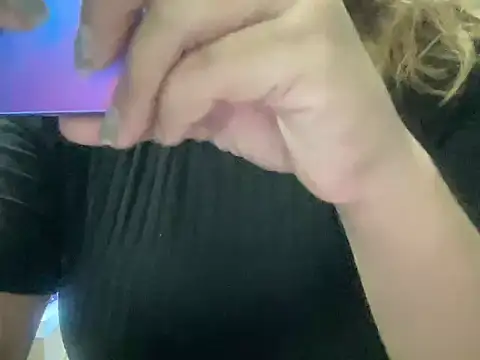 Snapshot of sassypooja chatting on 01/19/25, 10:06 sassypooja online show from 01/19/25, 10:06