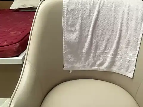 Snapshot of sassypooja chatting on 03/27/26, 05:45 sassypooja online show from 03/27/26, 05:45